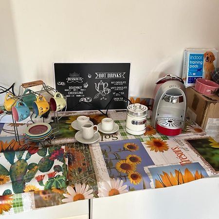 Casa Con Giardino: Varazze Eksteriør billede