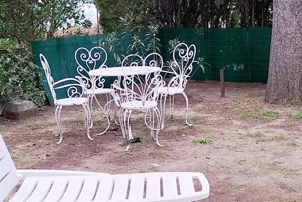 Casa Con Giardino: Varazze Eksteriør billede